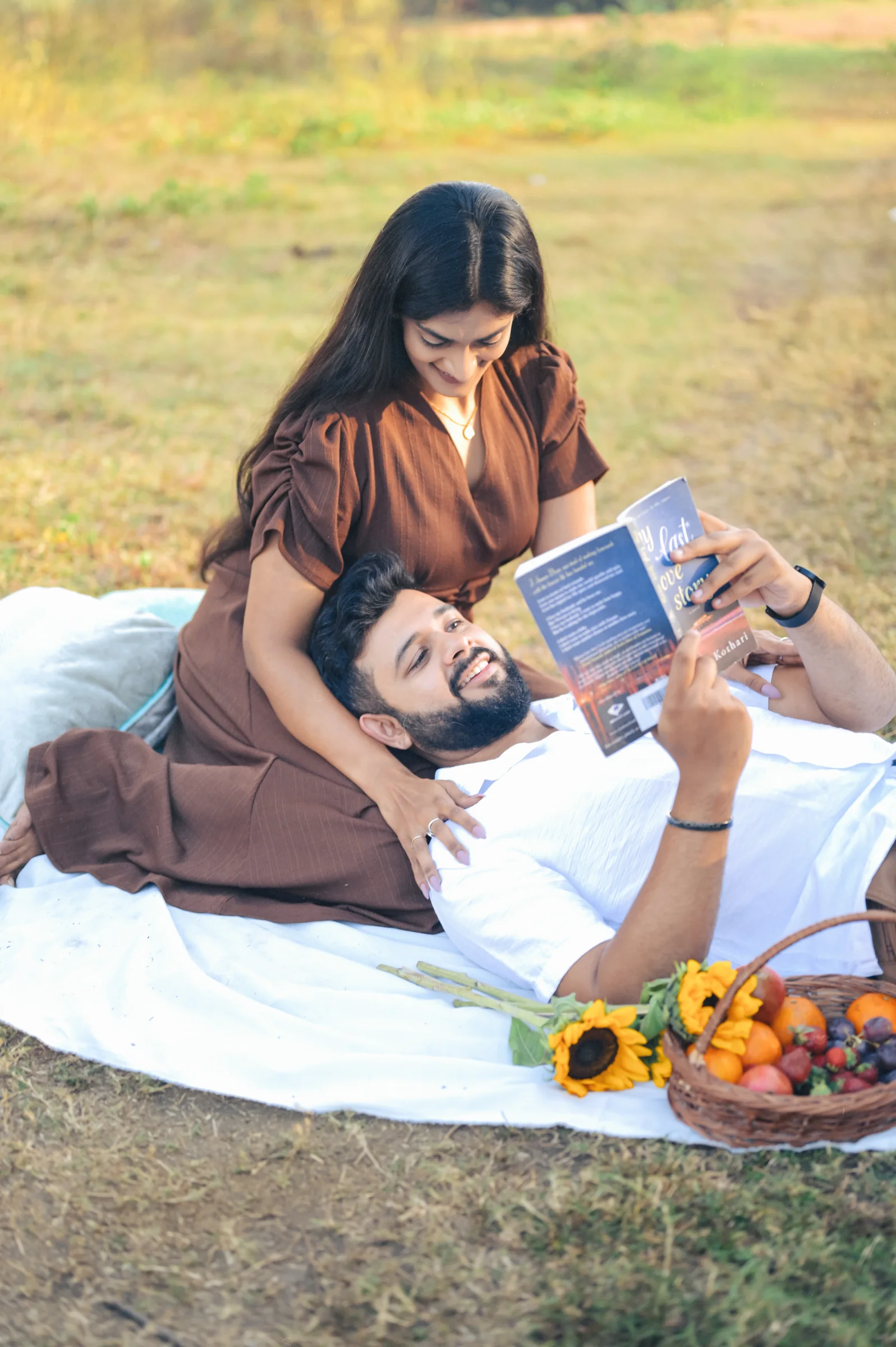 FLORA & MIHIR